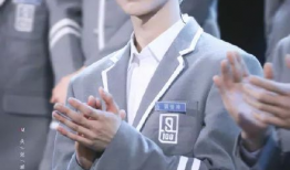 吃瓜爆料周深蔡徐坤,娱乐圈幕后故事曝光